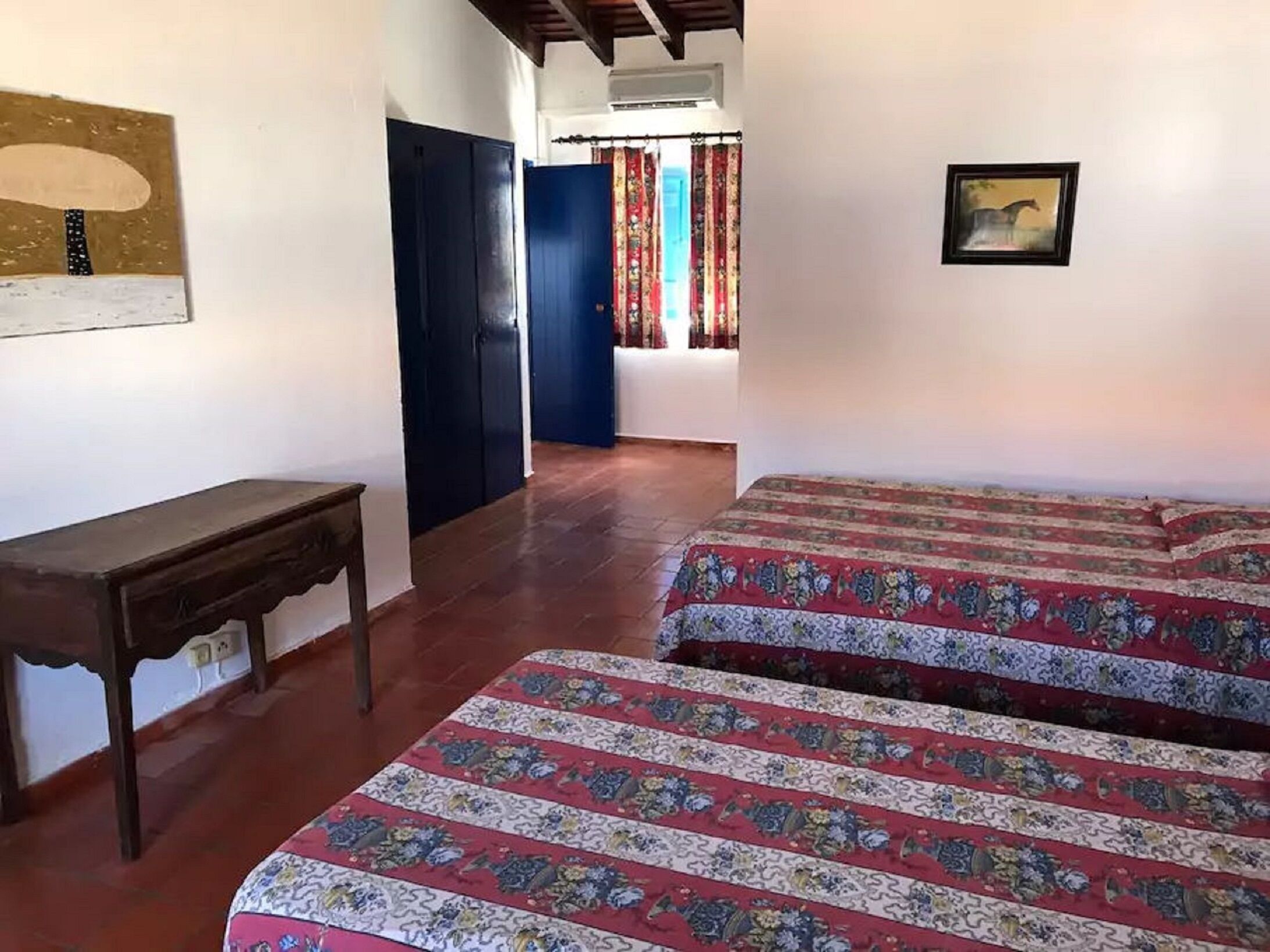 3 Schlafzimmer, Zimmersafe, Bügeleisen/Bügelbrett, WLAN