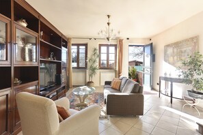 Fernseher, DVD-Player