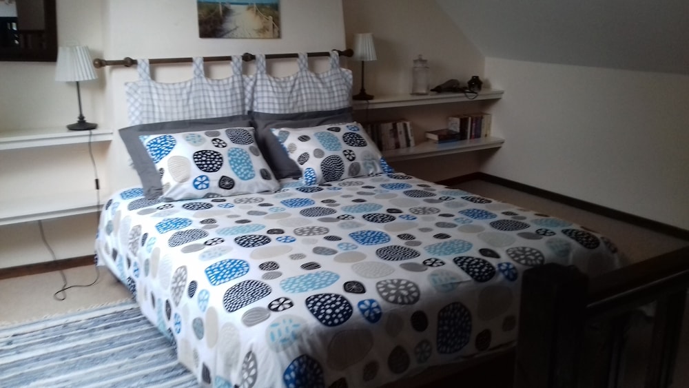 Longere With Covered And Heated Swimming Pool For 20 People - Brittany