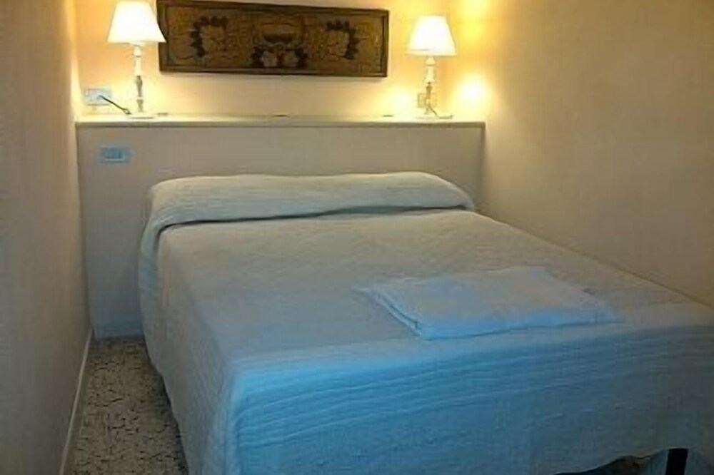 Romantic Apartment In The Historic Centre
