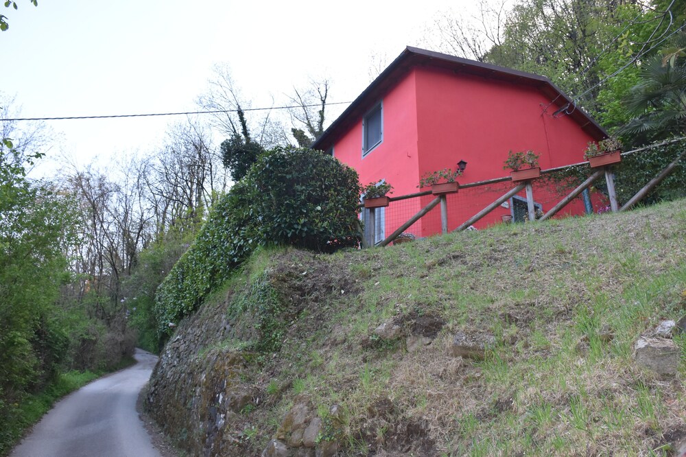 Former Farmhouse In Bagni Di Lucca