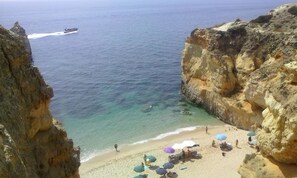 Beach nearby - better than a flat, a small country house with its own garden close to the beach (Carvoeiro)