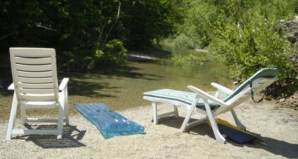 Wohnung in Landvilla mit großem Garten, Strand, Ruhebereich, WiFi