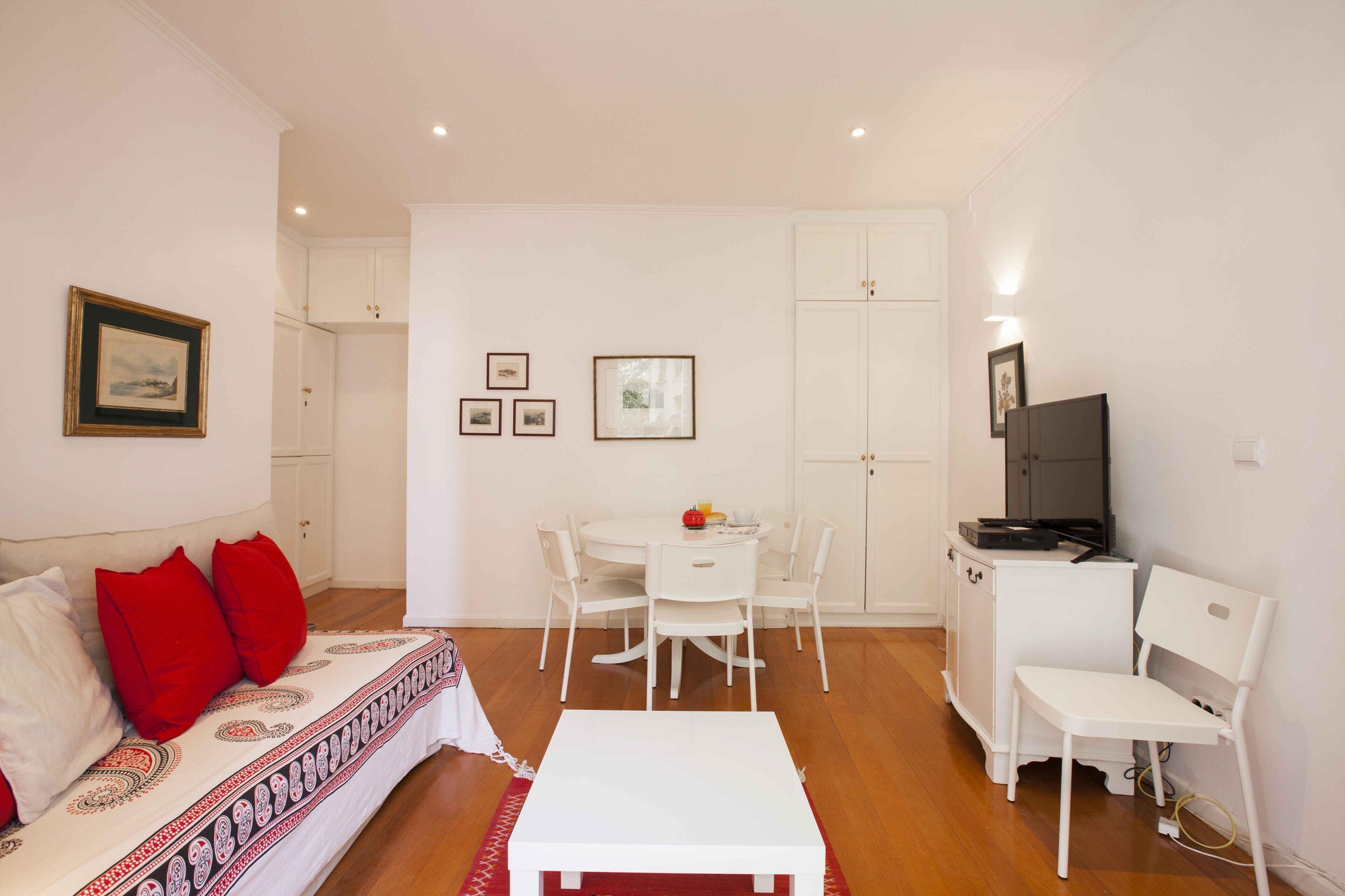  Fairy-tale apartment in medieval environment 