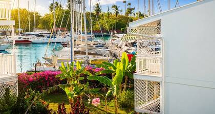 Beautiful 3-room apartment in the heart of the marina, 3 minutes from the beaches