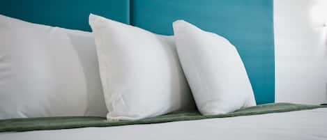 Honeymoon Room, 1 King Bed, Non Smoking | Premium bedding, soundproofing, iron/ironing board, free WiFi