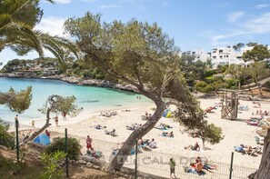 Sun-loungers - Holiday home with private pool, air conditioning, Wi-Fi, proximity the sea (Porto Petro)