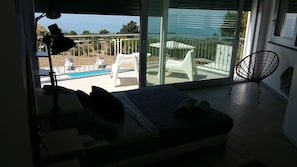 4 bedrooms, desk, iron/ironing board, WiFi - VILLA MALOUGA WITH SWIMMING POOL 100M FROM THE BEACH (Sciacca)