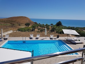 Pool - VILLA MALOUGA WITH SWIMMING POOL 100M FROM THE BEACH (Sciacca)