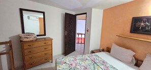 4 bedrooms, in-room safe, iron/ironing board, travel crib