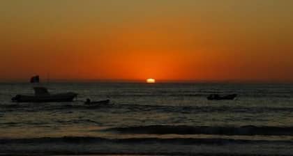 Magnifique villa avec piscine privée – Safari Village à Saly 🌴☀️
