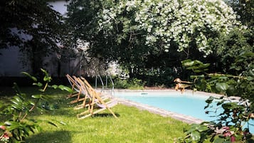 Piscina a l'aire lliure