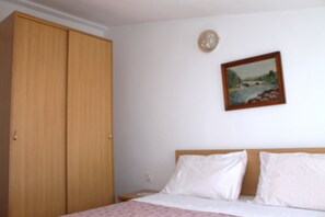 1 Schlafzimmer, WLAN, Bettwäsche