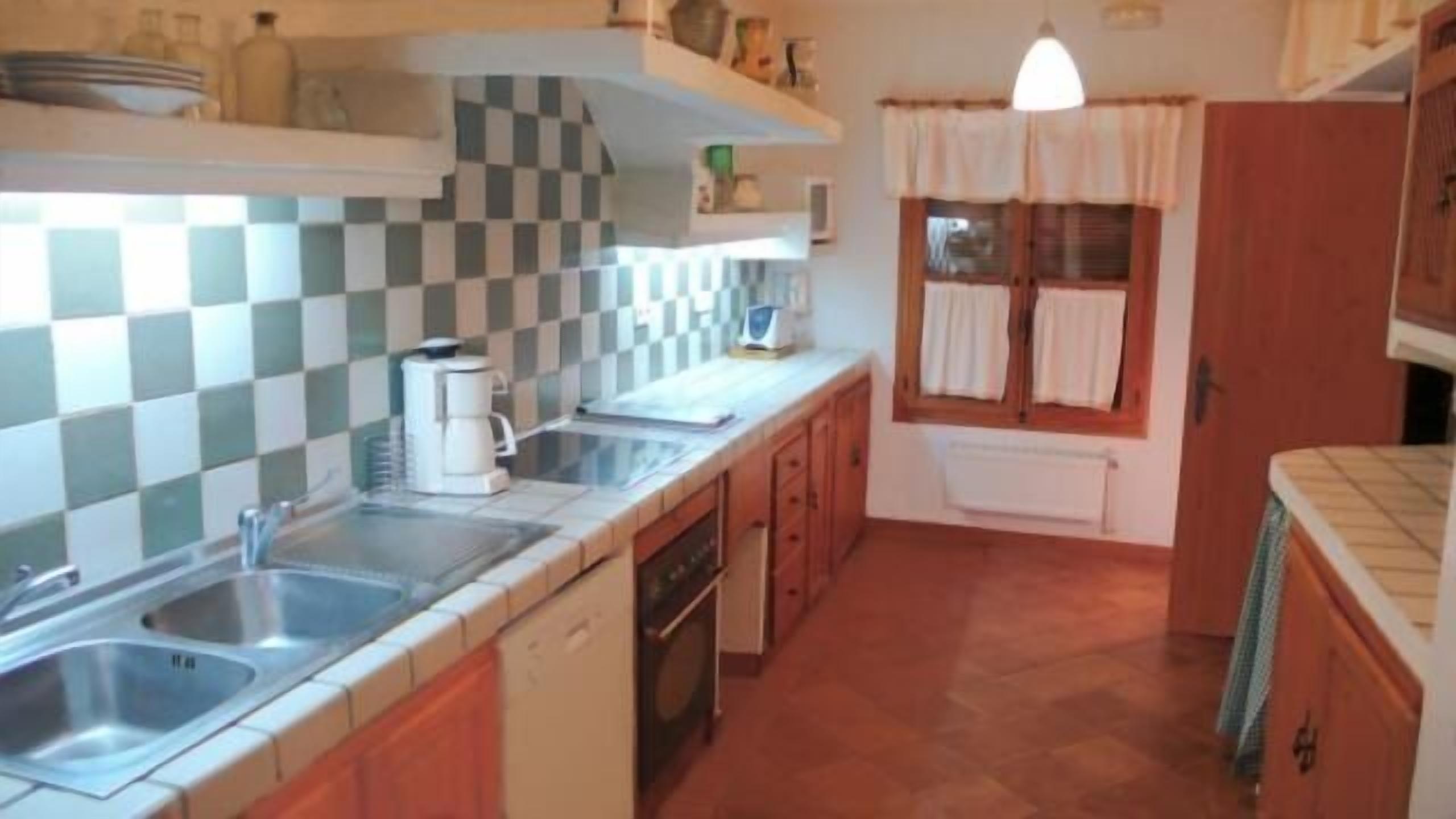 Cottage (full rental) El Pinche for 16 people