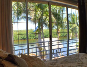 3 soverom, strykejern/-brett, reiseseng for barn og wi-fi (inkludert)