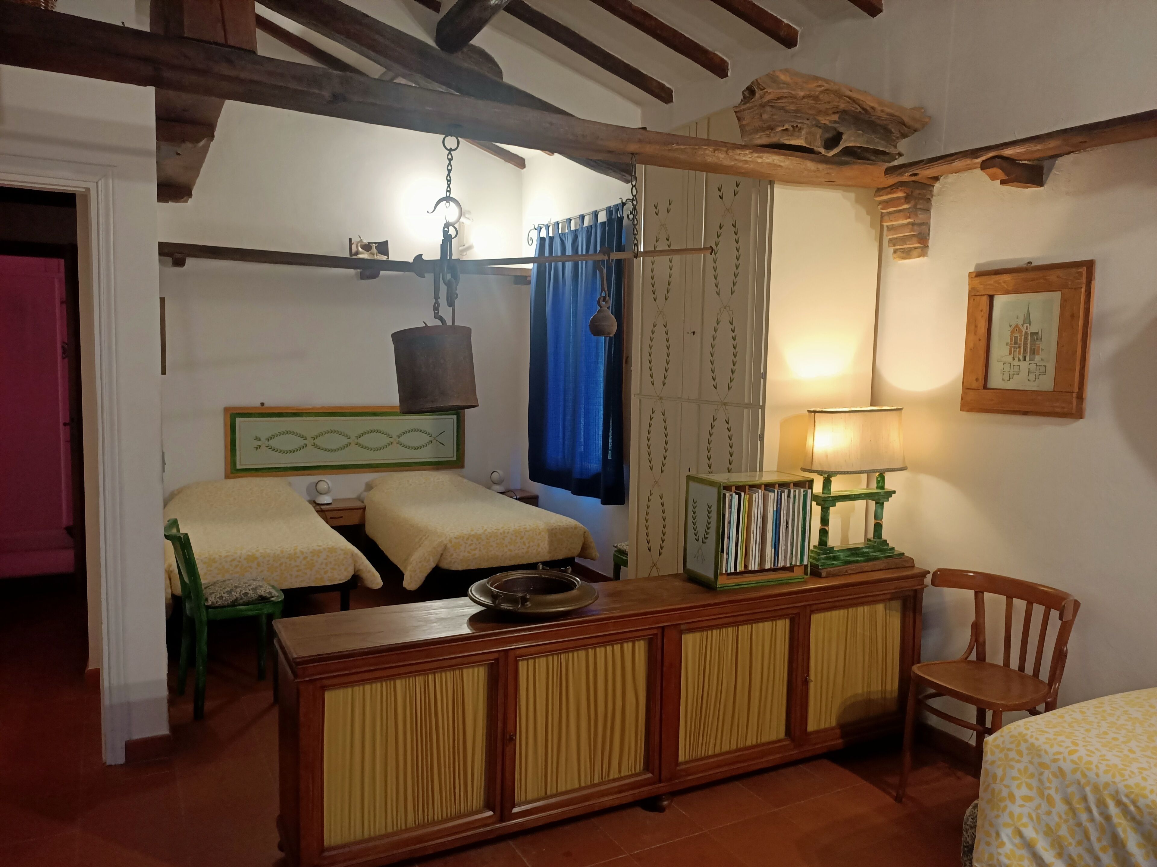 8 chambres, fer et planche à repasser, Wi-Fi gratuit, draps fournis