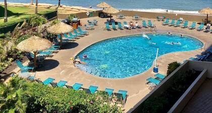 Royal Kahana 318 Studio Bedroom Condo by RedAwning