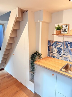 Interior - Easy Stay Behind The Beach with free parking. (Zandvoort)