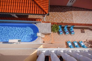 Outdoor pool - Villa in Dramalj, family friendly, pool, close to the beach (Dramalj)