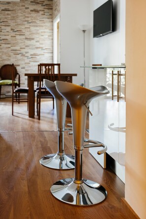 Dining - Apartment in Plaza Sagrada Familia (Barcelona)