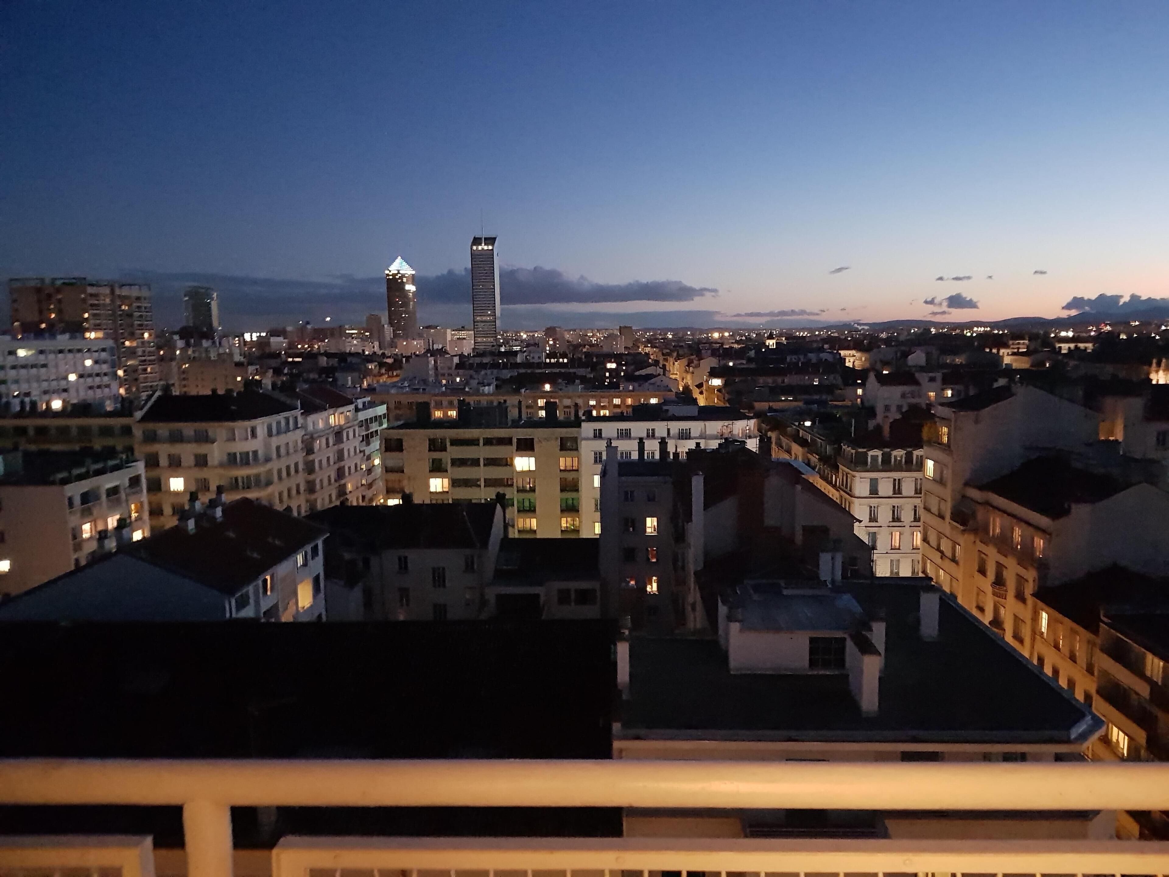 Tête d'Or Terrace View Household Included Private garage