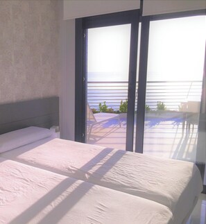 3 bedrooms, iron/ironing board, travel cot, WiFi