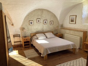 1 bedroom, iron/ironing board, travel crib, free WiFi - Spacious renovated apartment in an old sheepfold - "Coup de Cœur" guaranteed (Vars)