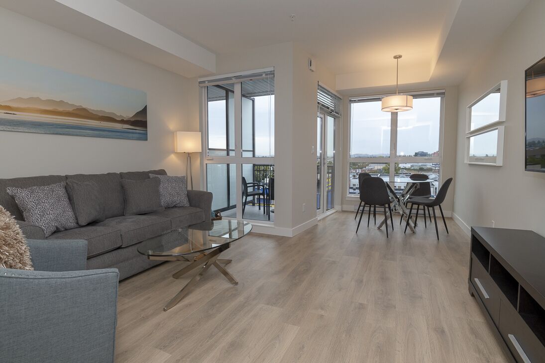 Stylish new apartment in the heart of Victoria city center