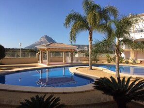 Pool - Luxury Ground Floor apartment with a large Terrace, minutes walk from the Arenal (Platja de L'arenal)