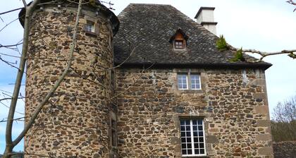 Auvergne Haus in ruhiger, 8 Personen, 4 Schlafzimmer, komfortabel