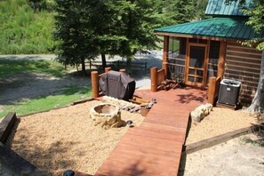 Terrace/patio - The little cabin on the mountainside (Edenton)