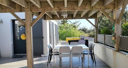 Charming house - exceptional sea view - st georges d'oléron 6 people