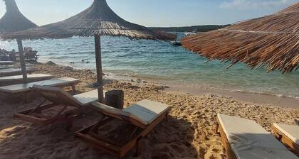 Maison de vacances confortable avec terrasse et grill