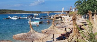 Cosy holiday home with terrace and grill