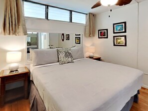 1 habitación, tabla de planchar con plancha, wifi gratis y ropa de cama 