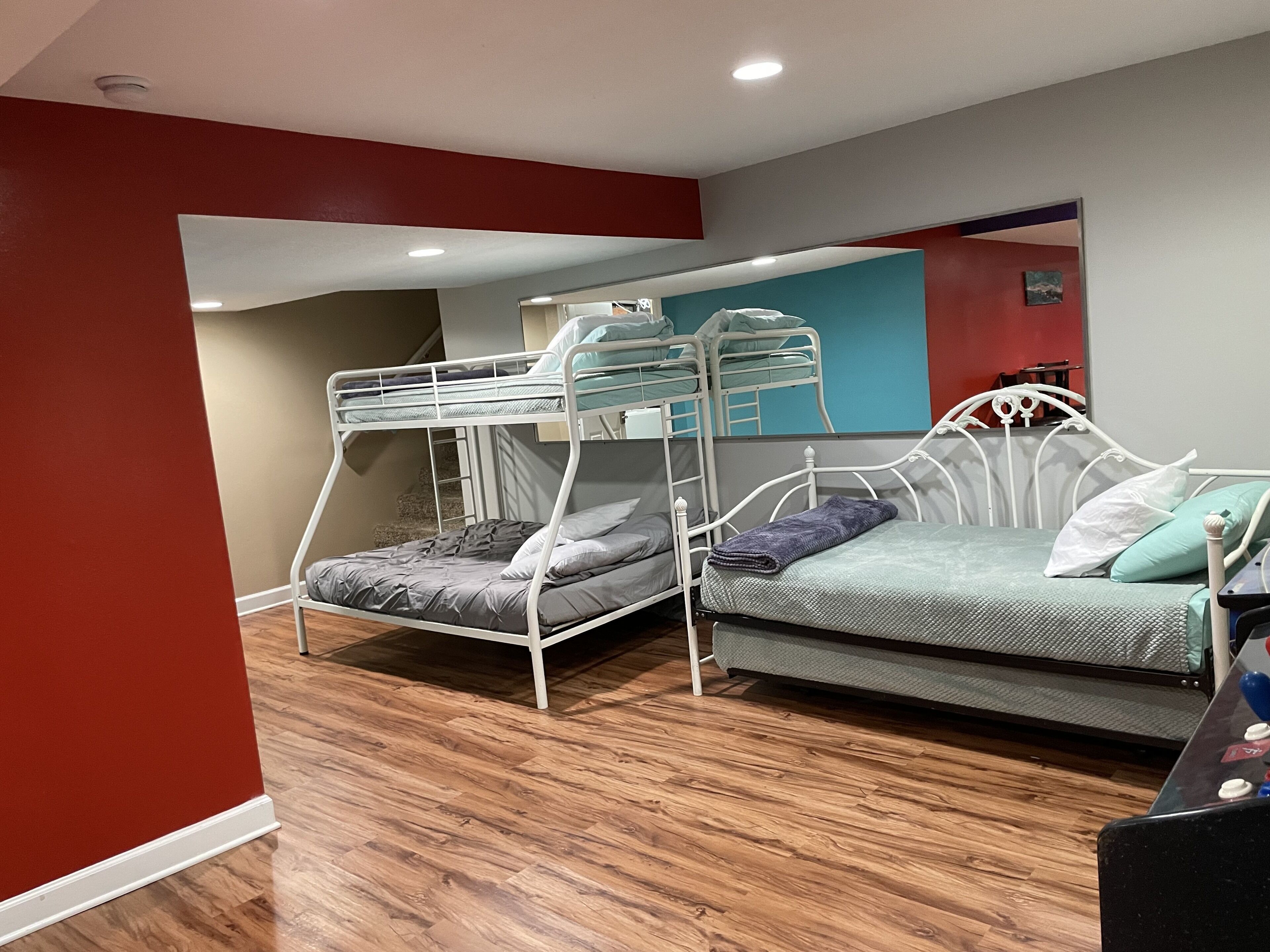 5 chambres, fer et planche à repasser, Wi-Fi, literie fournie