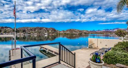 5 STAR GORGEOUS RIVER FRONT HOME RIGHT ON THE WATER AND DOCK !!! ON PARKER STRIP