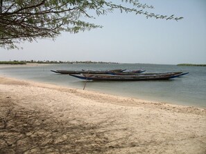 Beach nearby - Ker Tukki (private pool + 500m beach +terrace and private garden) (Saly Niakh Niakhal)