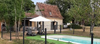 Point de chute idéal gîte climatisé 5 pers piscine privée Wifi Proche Dordogne