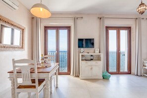 Interior - Superior Studio Sea Views (Tarifa)
