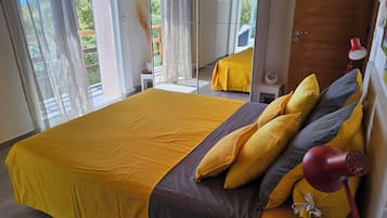 1 chambre, fer et planche à repasser, lit parapluie, Wi-Fi gratuit