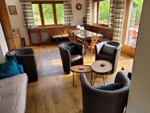 Fernseher, Videospiele, Stereoanlage