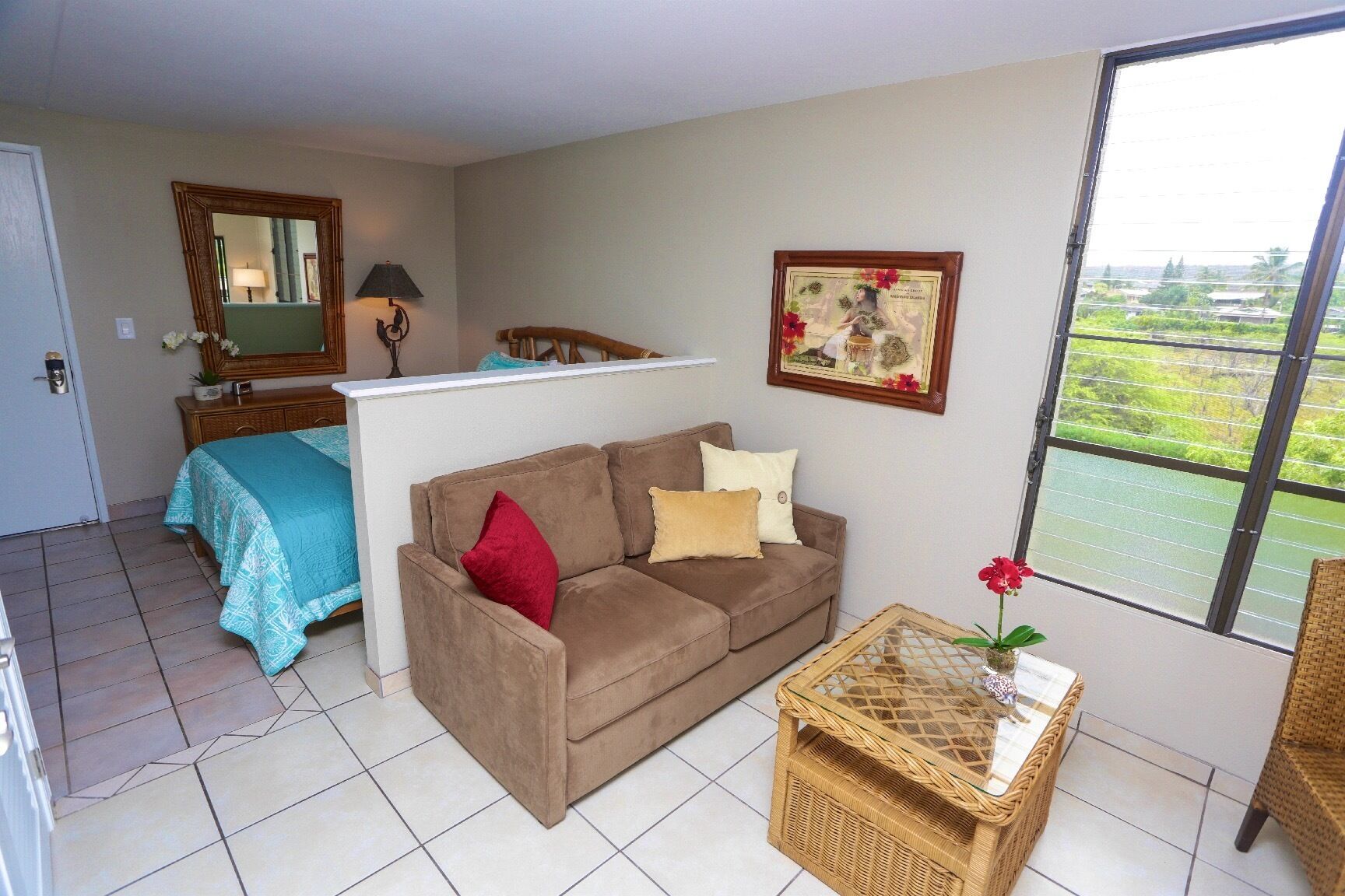 LOVE the Ocean and Mountain Views*Remodeled Studio