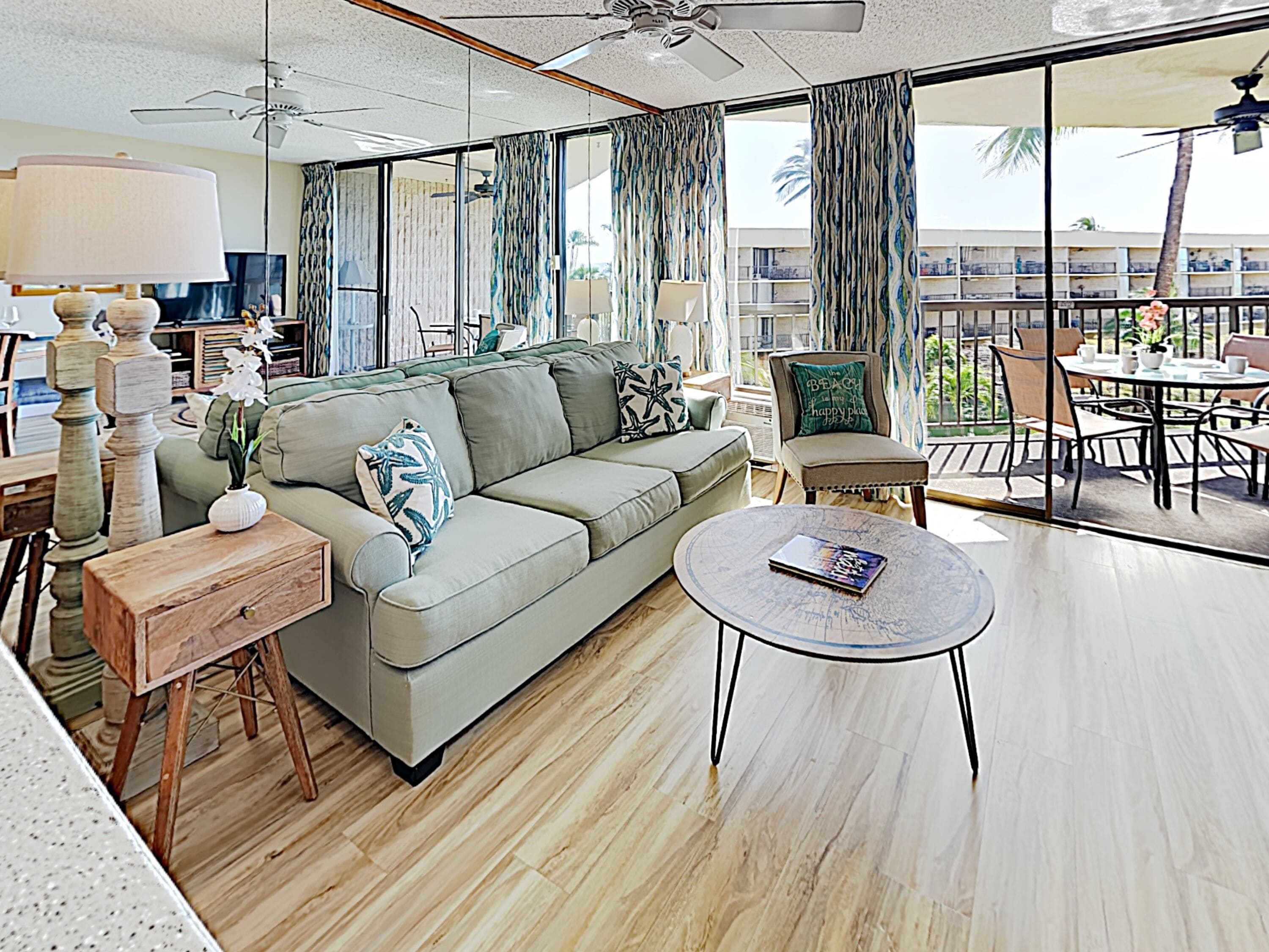 Premium, Deluxe Ocean View in Oceanfront Complex - remodeled