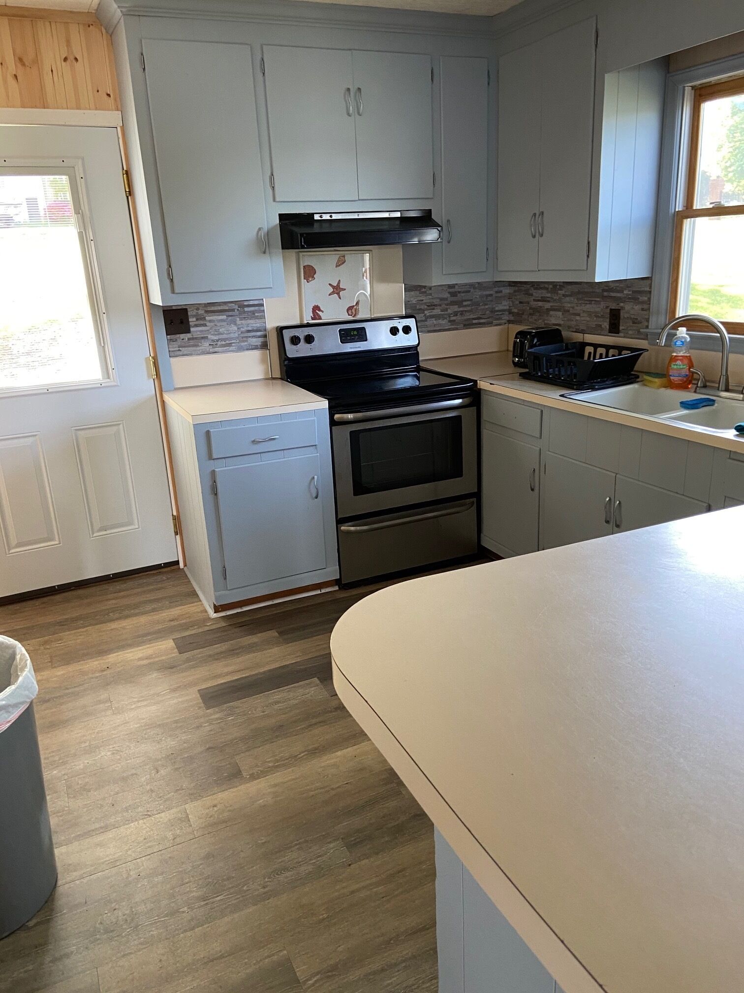 Cozy, Secluded Cottage With Great Views of Lake Norman - Right On The Water