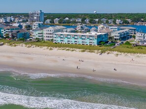 On the beach - BaDaBing | Steps to the Pool + Beach! (Carolina Beach)
