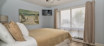 Palm Suite på Casa Gia Boutique Condo på stranden i City Center m / Pool & HT