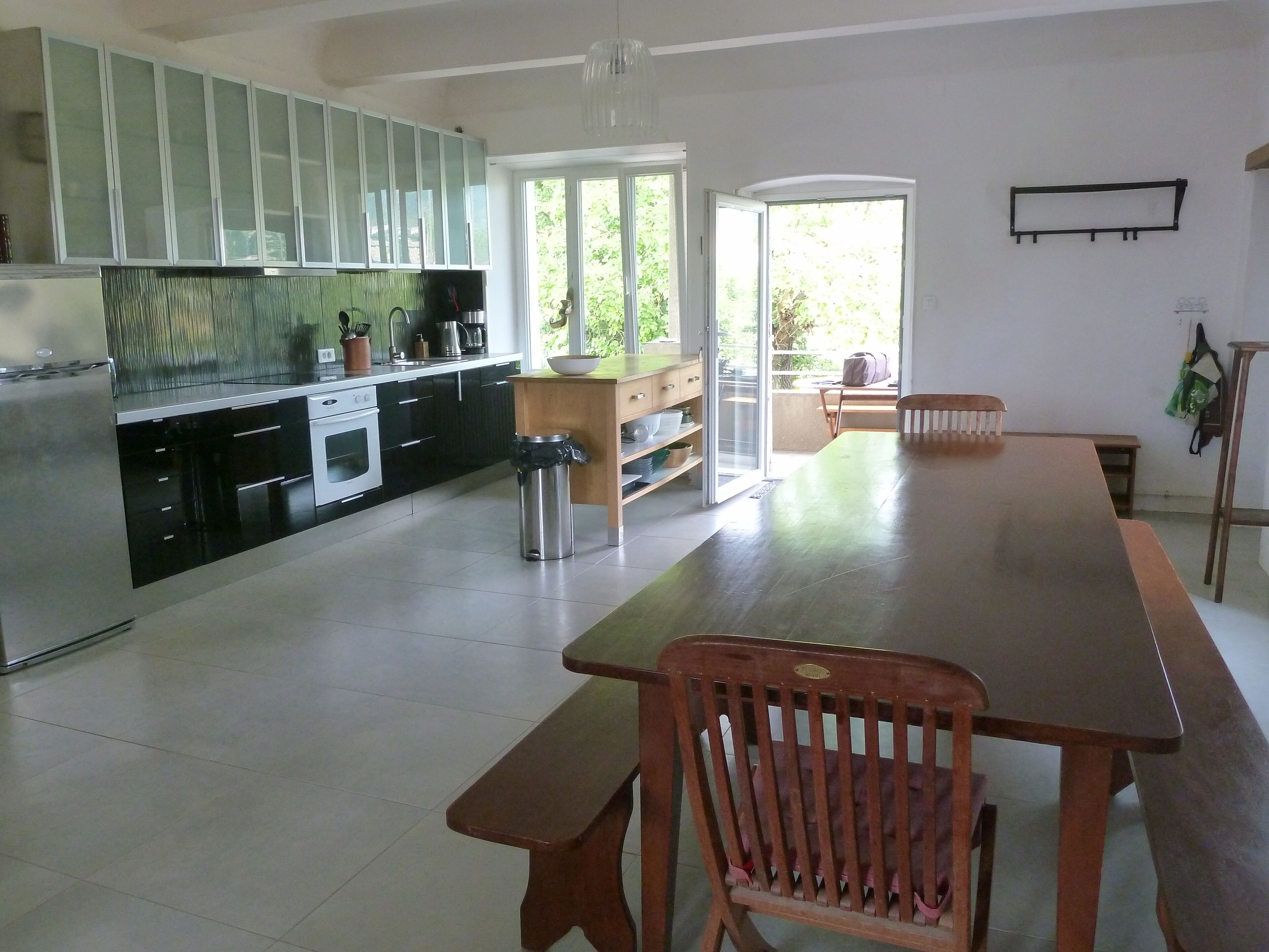 Large house for 10 people with swimming pool