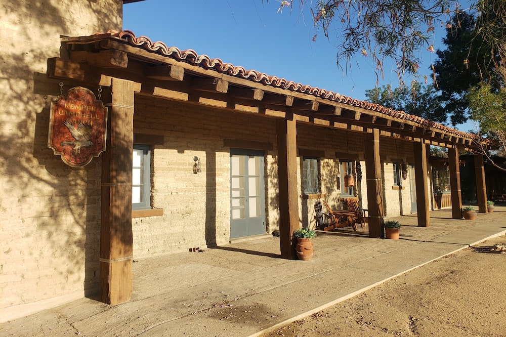 Bring a Group! Room for 46! Perfect for Family Reunions and Corporate Retreats.