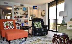 Smart TV, DVD player, books, stereo - Beautiful South Padre Island, TX Condo w/ Spectacular Views!
permit # 2023-0207 (South Padre Island)
